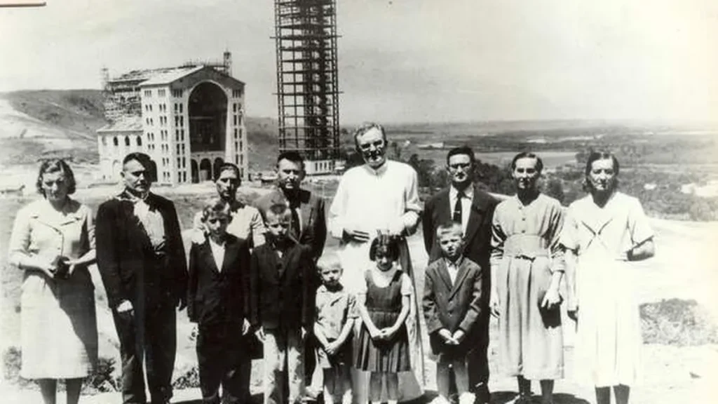 Galeria histórica do Padre Vítor Coelho de Almeida