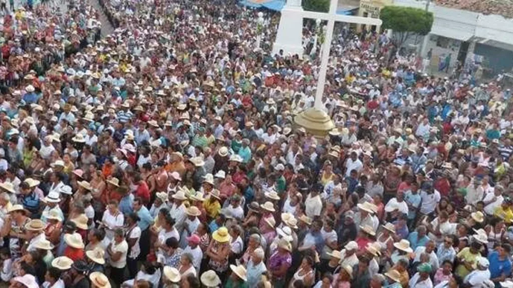 Imagem encontro de cebs juazeiro do artigo Uma Igreja que caminha entre luzes e sombras, entre o medo e a esperança