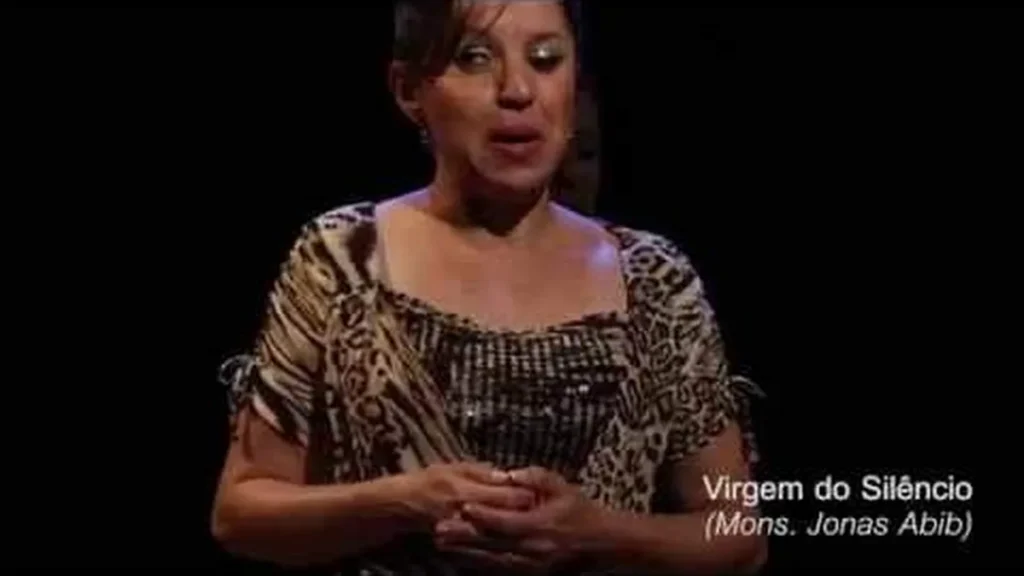 Imagem coZdjvXaNOA do artigo A12 | Entrevista com a cantora Ana Walquíria