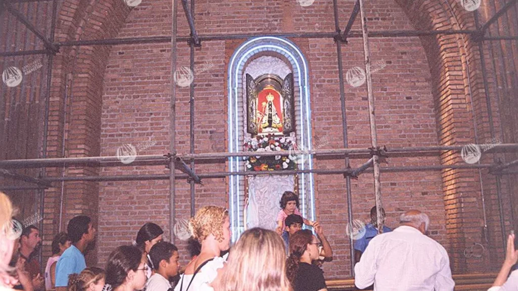Imagem Retabulo de Nossa Senhora Aparecida CDM 5 do artigo Retábulo do trono de Nossa Senhora