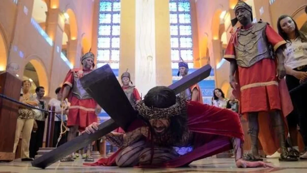 Imagem via sacra 2 do artigo Semana Santa, tempo da graça