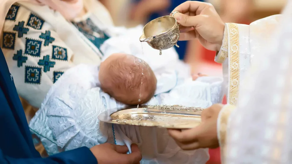 Imagem Cerimonia de batismo na Igreja do artigo Vocação Cristã