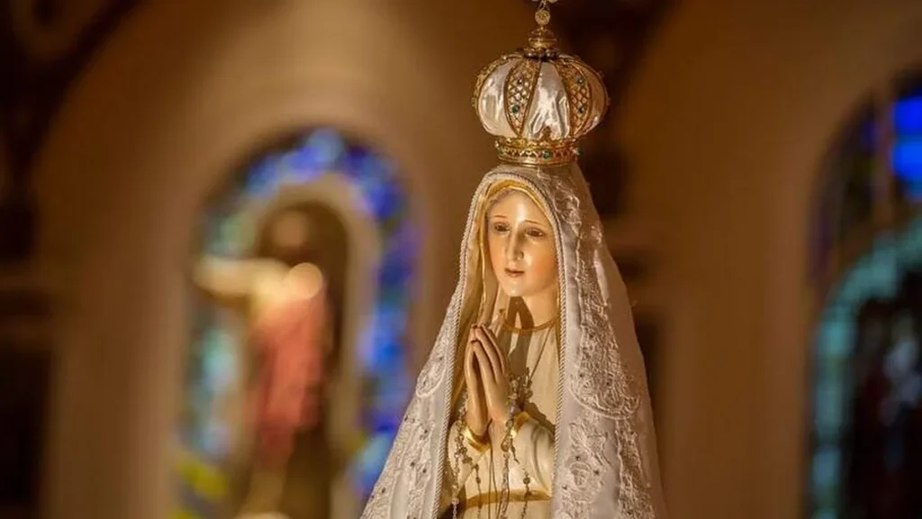 Imagem nossa senhora de fatima 2 do artigo Conheça on-line o manuscrito da terceira parte do segredo de Fátima