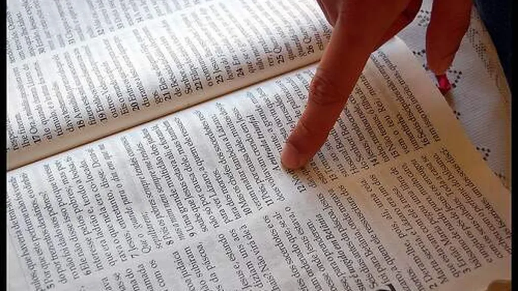Imagem biblia 9 do artigo ‘Apocalipse - o livro da Esperança Cristã' (pt 227)