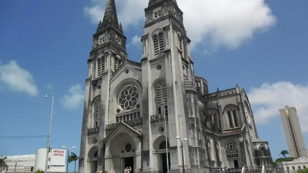 Imagem catedral fortaleza do artigo Há 36 anos, dom Aloísio Lorscheider inaugurava Catedral de Fortaleza