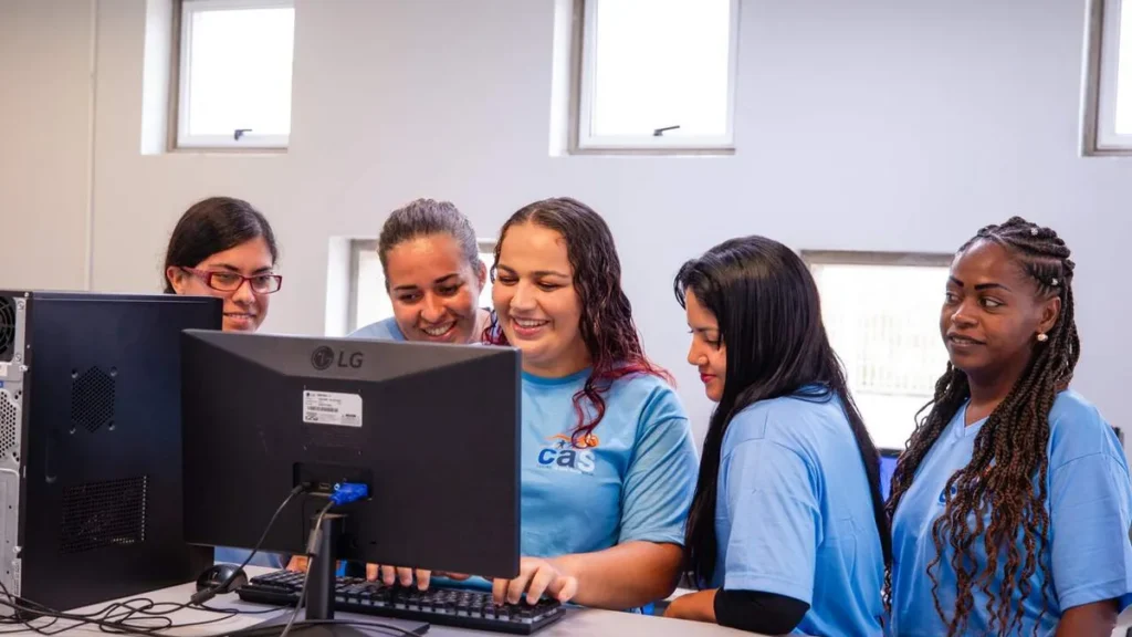 Imagem Inclusao Jovem CAS do artigo Programa Inclusão Jovem