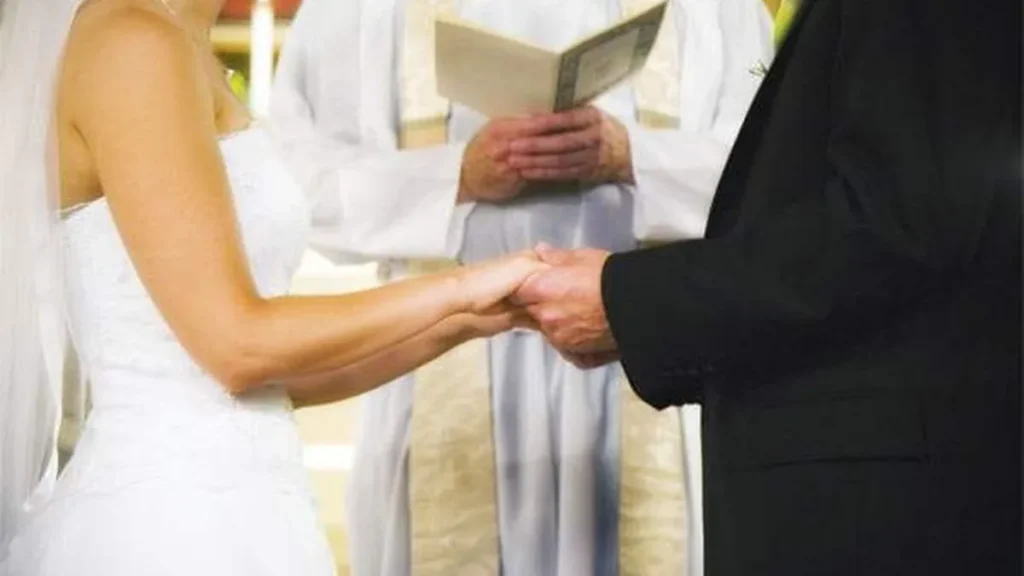 Imagem sacramento do matrimonio do artigo Quadro especial na programação da Rádio Aparecida debate o tema “Por Que casar na Igreja?”