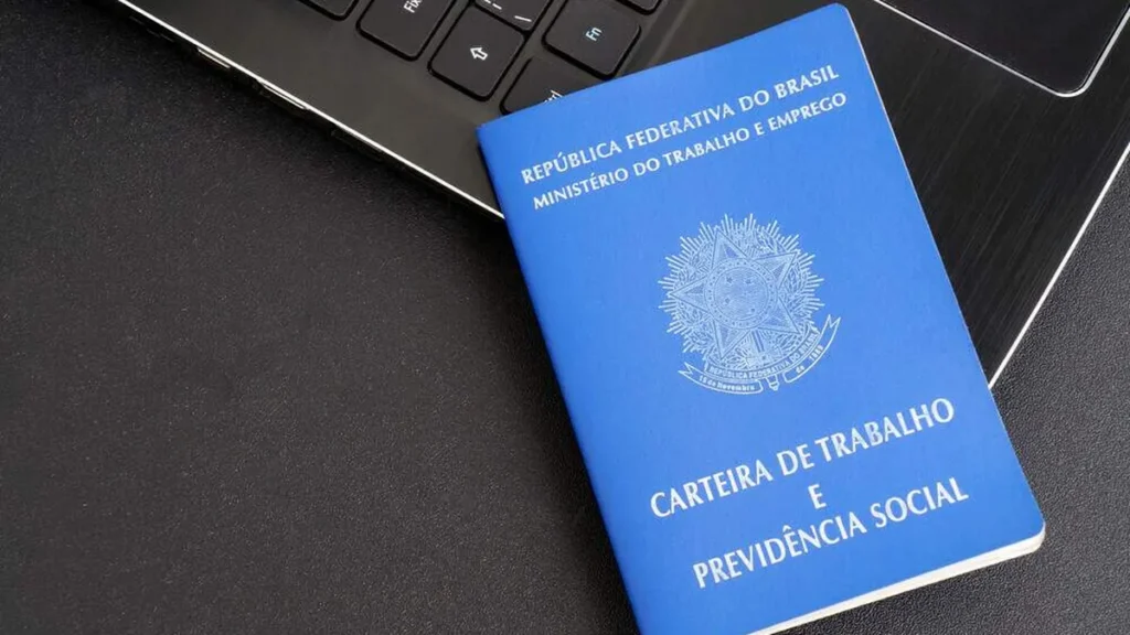 Imagem carteira de trabalho do artigo Oração pelo Dia de Trabalho