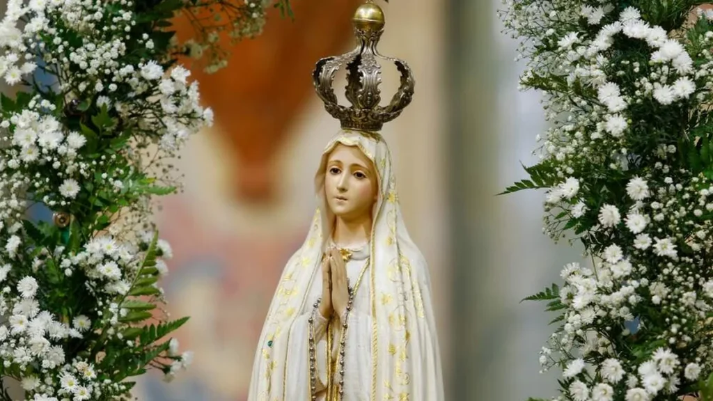 Imagem nossa senhora de fatima do artigo Um minuto com Maria: modelo de discípula
