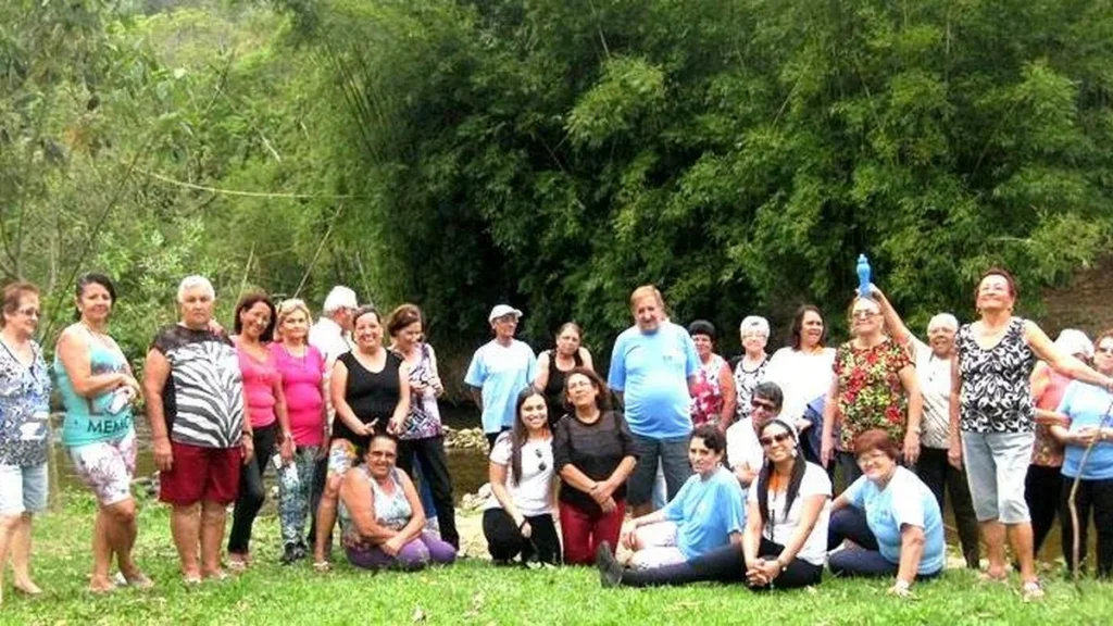 Imagem destaque 30 do artigo CAS São Geraldo promove passeio no Dia do Idoso.