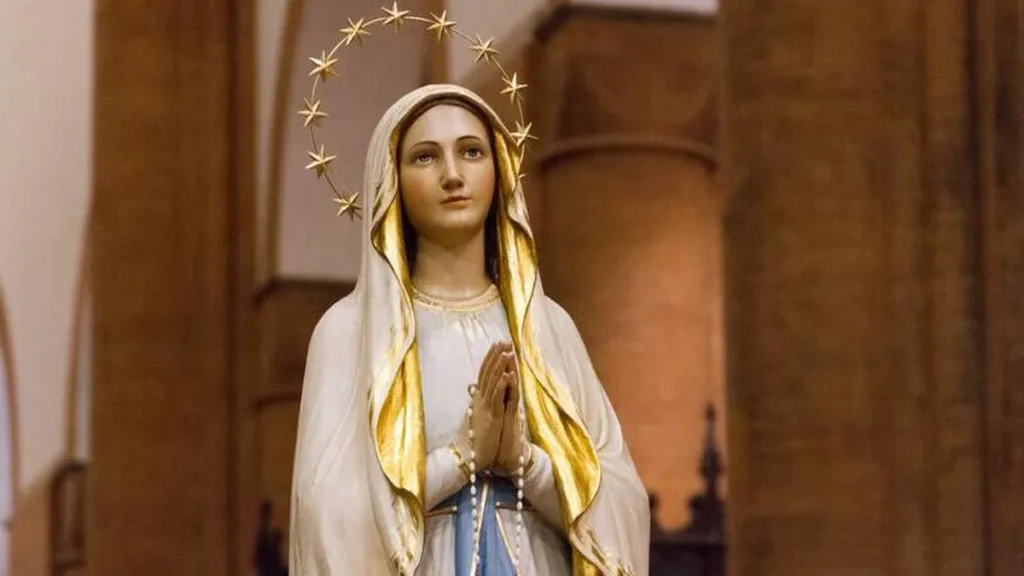 Imagem Nossa Senhora Mae da Igreja do artigo Um minuto com Maria: as Faces de Nossa Senhora