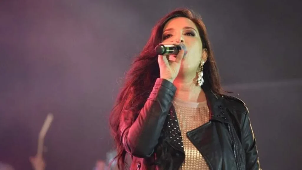 Imagem halleluya003 do artigo Cantora Aline Brasil: "Evangelizar é um compromisso assumido com Deus"