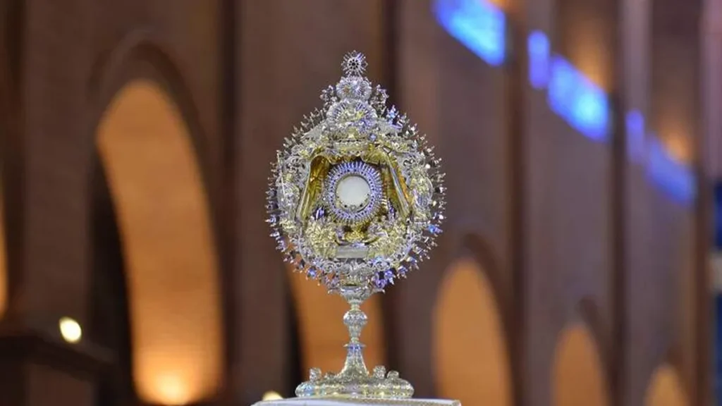 Imagem tlq5592 1 do artigo Oração do Santíssimo Sacramento