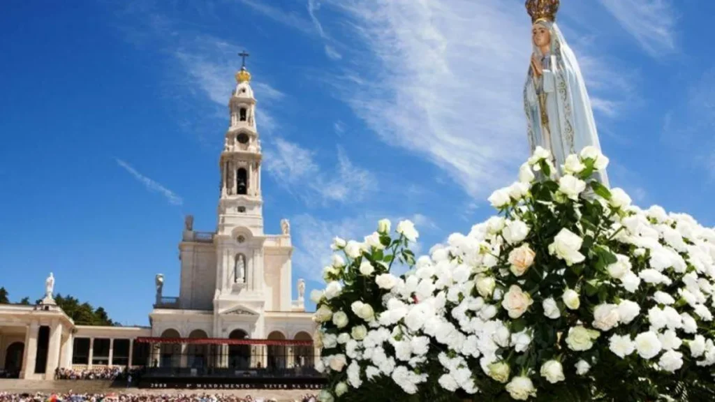 Imagem santuario fatima procissao do artigo Centenário de Nossa Senhora de Fátima