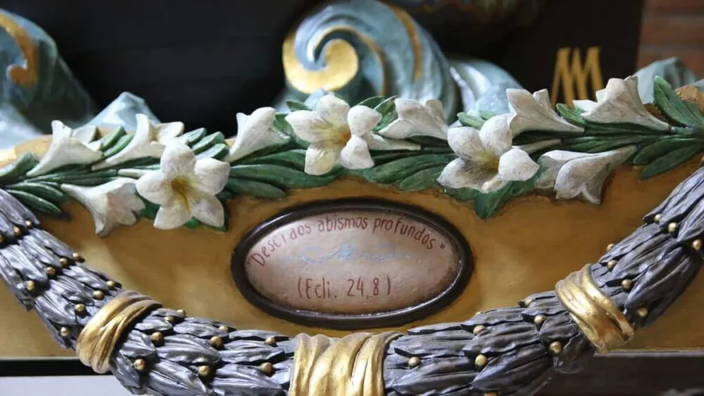 Imagem Trono andro Procissao Memoria do artigo Trono andor é restaurado para Procissão Solene
