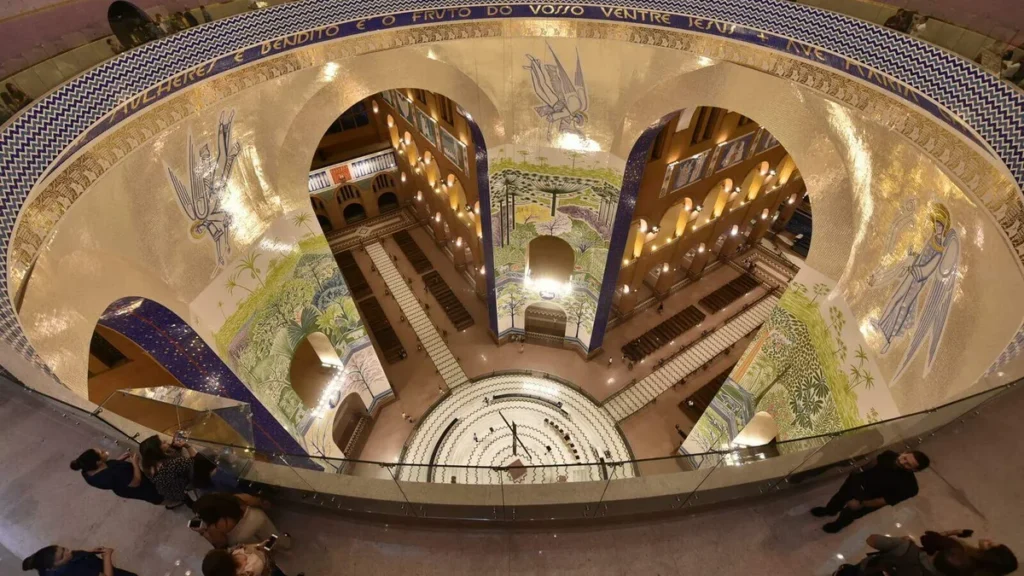 Imagem Inauguracao do Circuito de Visitacao a Cupula 19 do artigo Exposição traz detalhes da Cúpula e os principais fatos dos 300 anos