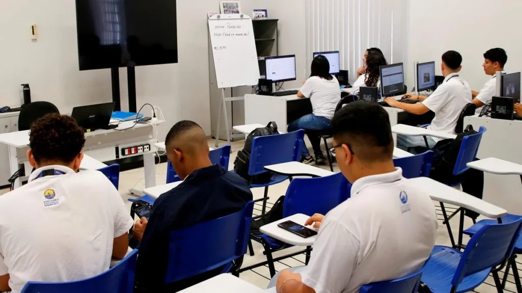 Imagem Jovem Aprendiz do artigo Jovem Aprendiz