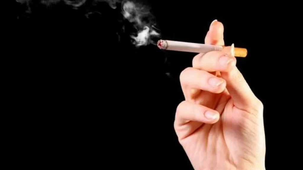 Imagem cigarro do artigo Papa Francisco decidiu que a partir de 2018, será proibida a venda de tabaco na Cidade do Vaticano