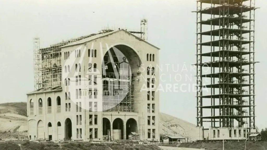 Construção da Torre Brasília