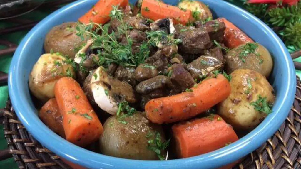 Imagem Guisado de carne do artigo Veja como preparar um Guisado de carne!