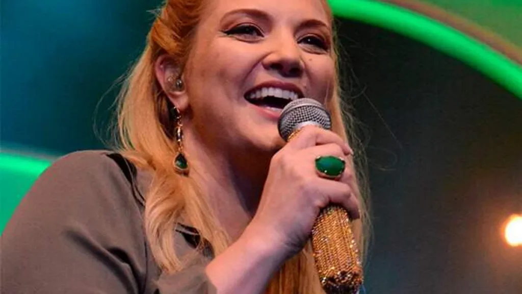 Imagem maria candida do artigo Alysson e Adysson marcam presença na festa junina do Aparecida Sertaneja