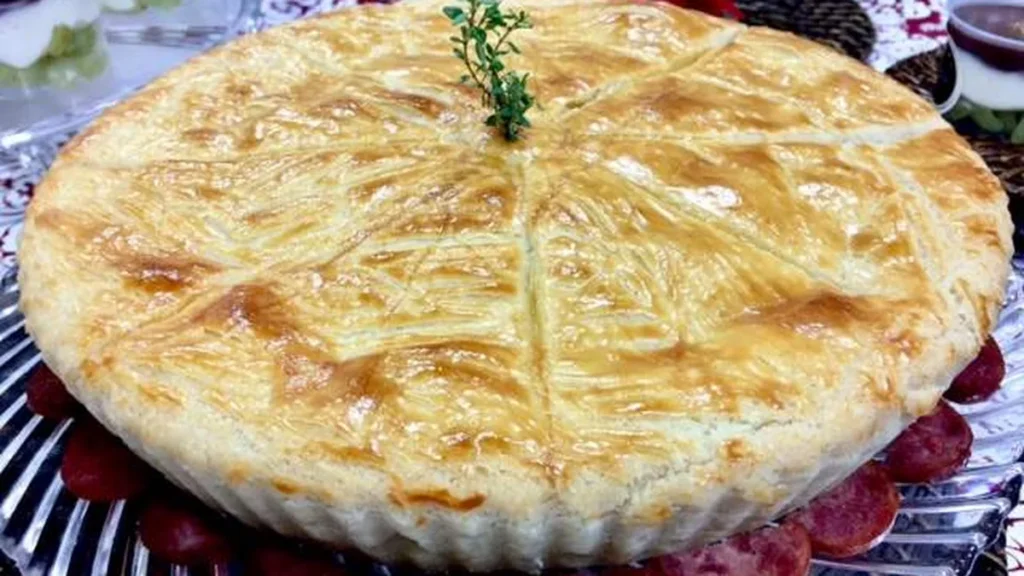 Imagem Torta de calabresa do artigo O Empresario Sanderson Rosolem te ensina a fazer uma deliciosa Torta de calabresa!
