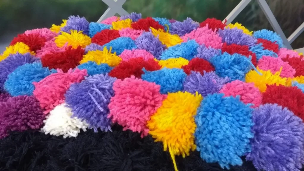Imagem TAPETE DE POMPOM do artigo Tapete de Pompom!