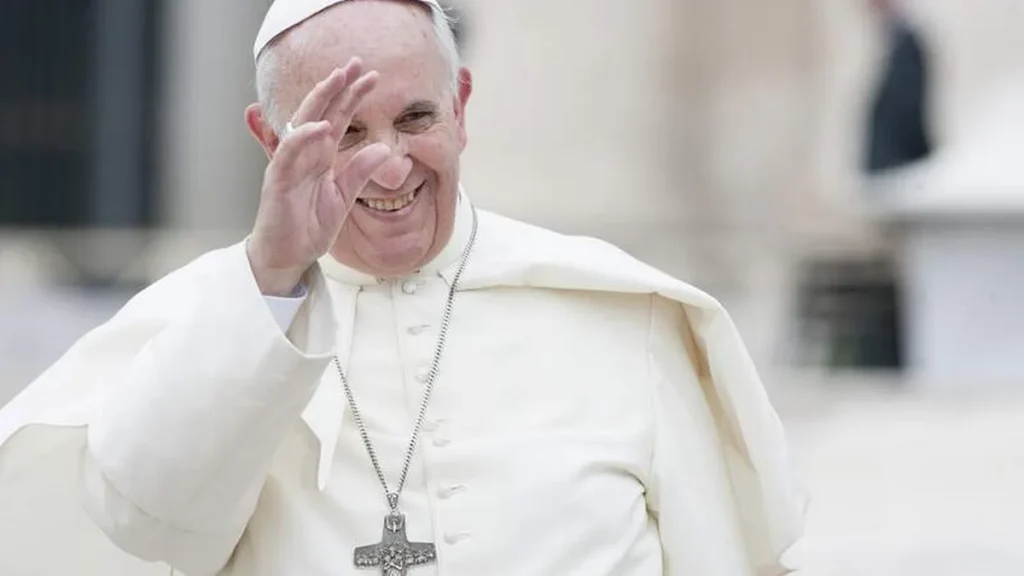 Imagem Papa Francisco uso editorial do artigo Mensagem do Papa para o Dia Mundial das Missões 2018