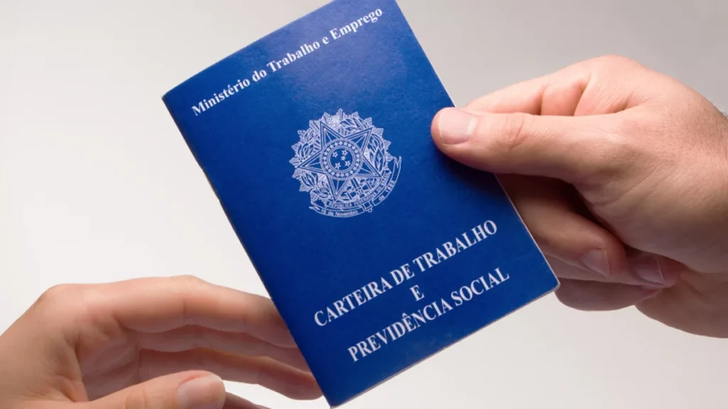 Imagem Reforma Trabalhista Radio Aparecida 2 do artigo Saiba como está a situação trabalhista após um ano de reforma