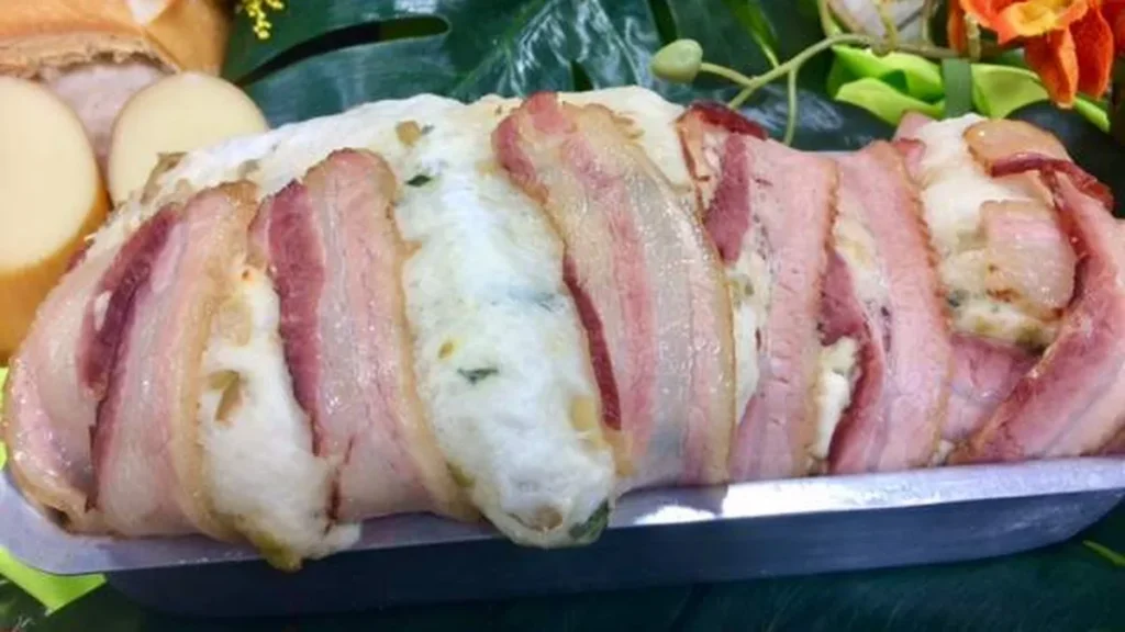 Imagem Filao de azeitonas com bacon do artigo Delicioso Filão de azeitonas com bacon