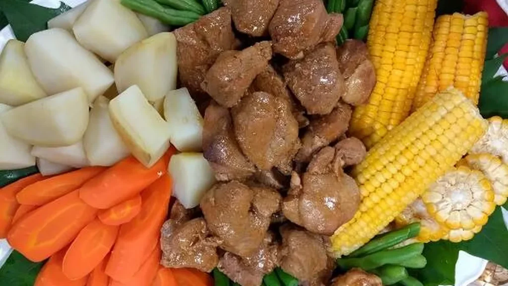 Imagem PERNIL A BRASILEIRA COM VIRADO DE ABACAXI CARAMELADO do artigo Pernil à brasileira com virado de abacaxi caramelado!