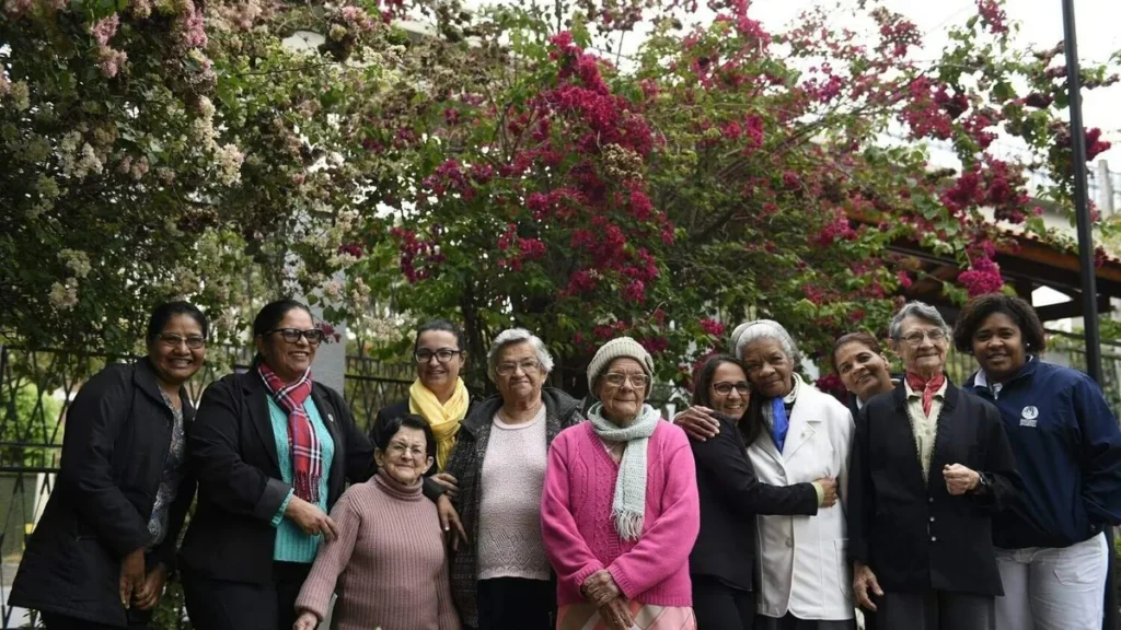 Há quase 100 anos o Lar Nossa Senhora Aparecida proporciona qualidade de vida à idosas