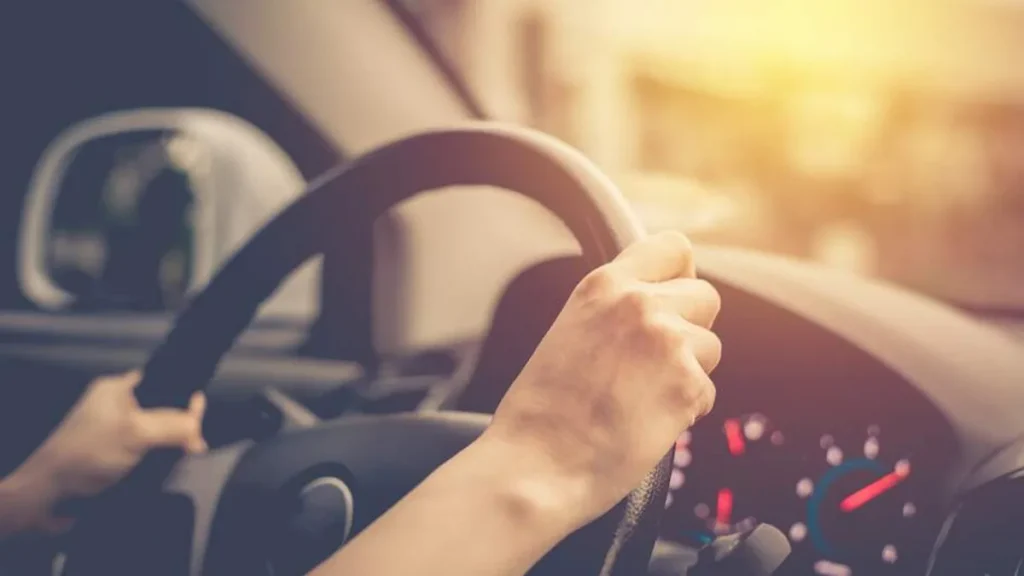 Imagem Motorista transito do artigo Contran acaba com obrigatoriedade do uso de simuladores para tirar habilitação