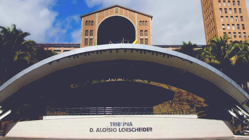 Imagem Tribuna Dom Aloisio Lorscheider do artigo Conheça a tribuna Dom Aloísio Lorscheider no Santuário Nacional
