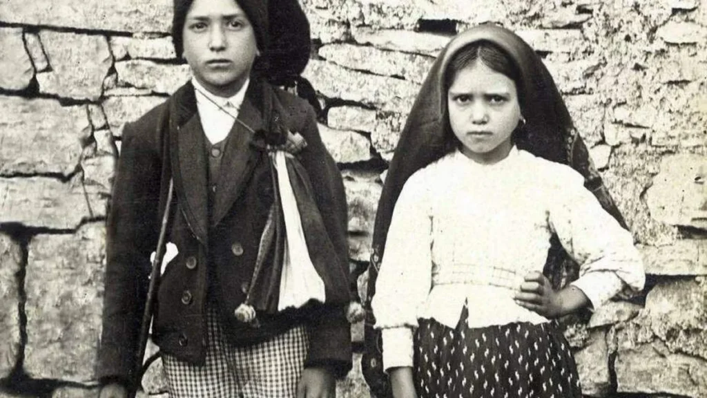 Imagem francisco e jacinta marto do artigo O que os pastorinhos de Fátima ainda têm a nos ensinar?