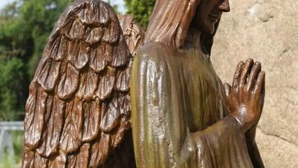 Imagem Anjo caminho do rosario do artigo Reze a oração ao Anjo da Guarda