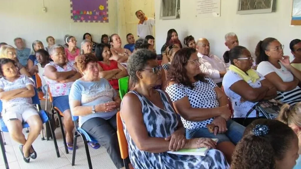 Beneficiários participam de atividade em comemoração aos 10 anos do CAS Copiosa Redenção.
