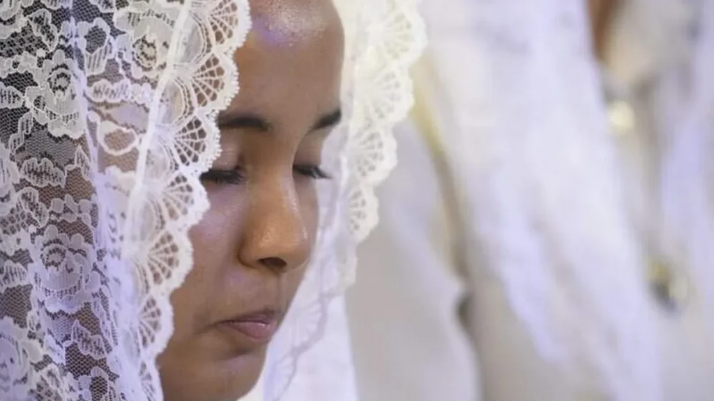 Santa Missa de ação de graças pela presença da Romaria do Terço das Mulheres no Santuário.