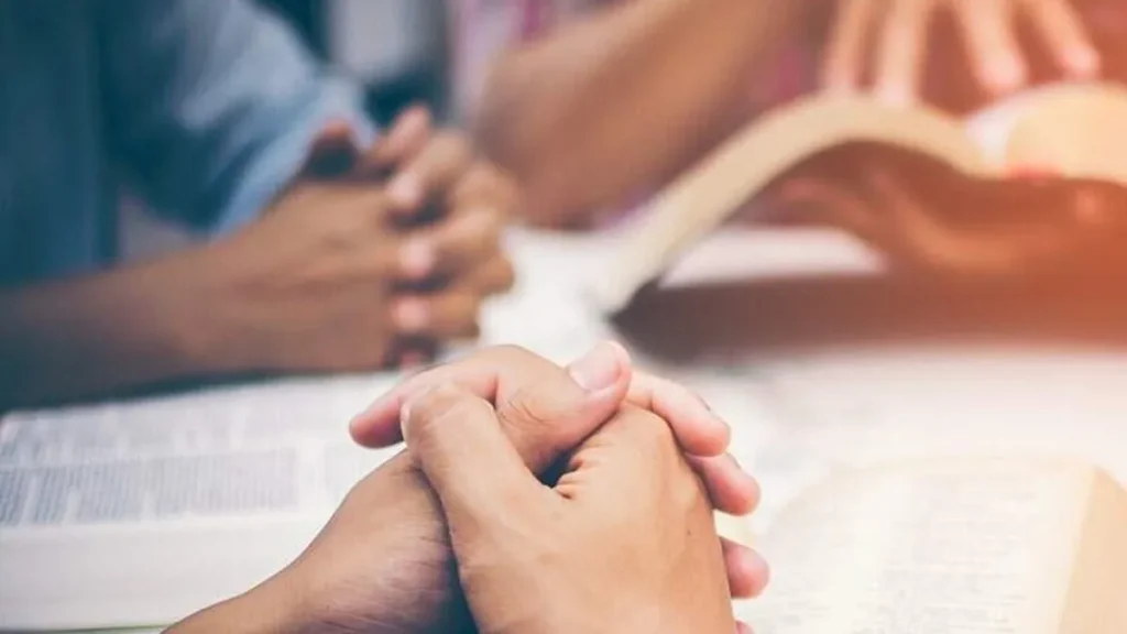 Imagem biblia estudo roteiro do artigo Unidade na diversidade: o desafio do estudo dos Padres da Igreja