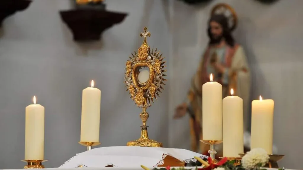 Imagem santissimo sacramento do artigo Tríduo Eucarístico Corpus Christi: 2º Dia – Eucaristia - Pão dos Pobres