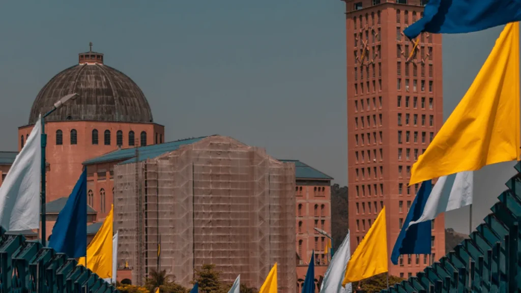 Imagem 65 anos construcao SN do artigo Santuário Nacional, a Casa da Palavra: 65 anos de construção!