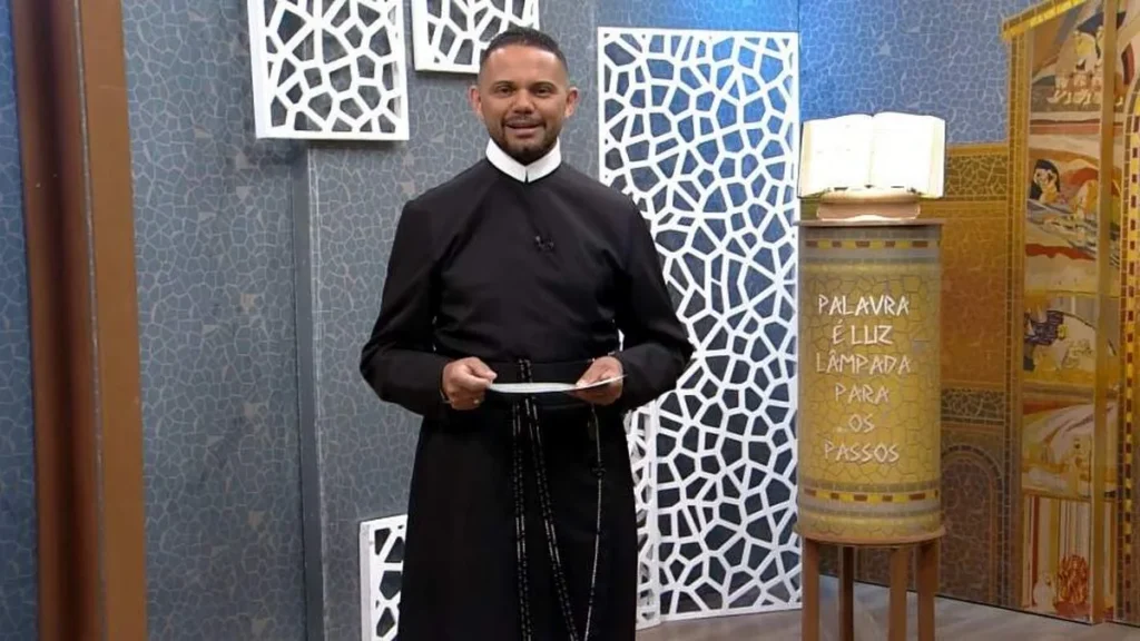 Imagem Padre Rodrigo Arnoso jornada biblica do artigo Jornada Bíblica inicia o estudo da segunda parte do Livro do Levítico
