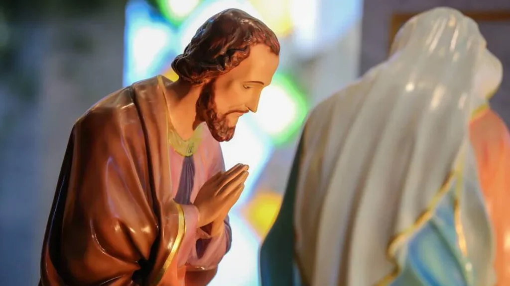 Imagem Sao Jose e Nossa Senhora rezando do artigo Que Virtudes de São José podem inspirar-nos hoje?