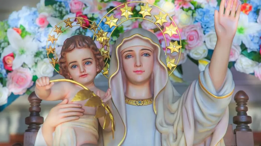 Imagem imagem de nossa senhora com o menino jesus do artigo Mês mariano: quem está próximo de Maria, nunca estará longe de Cristo
