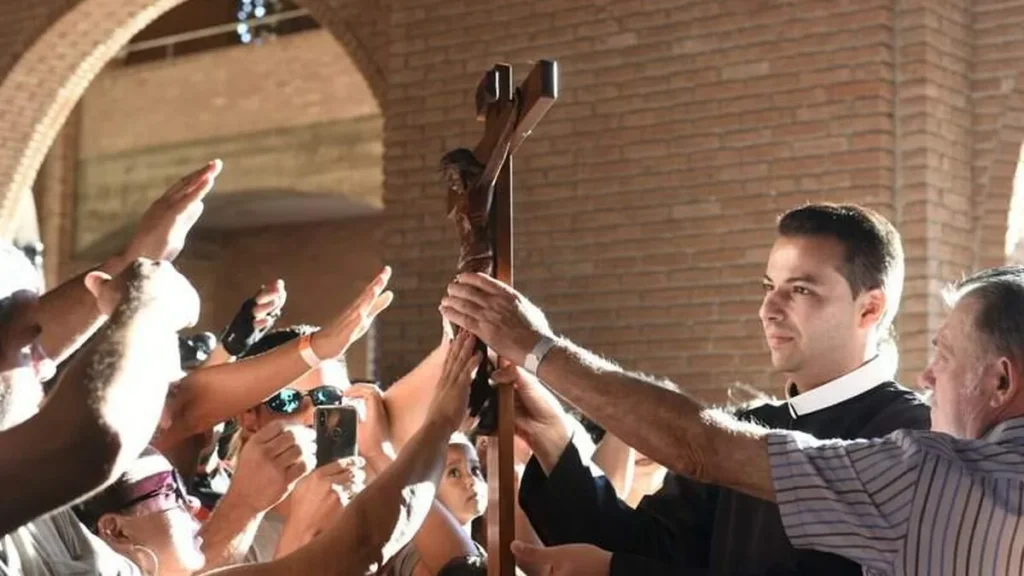 Imagem Sexta feira Santa no Santuario de Aparecida 2019 do artigo TV Aparecida inicia sua programação especial da Semana Santa