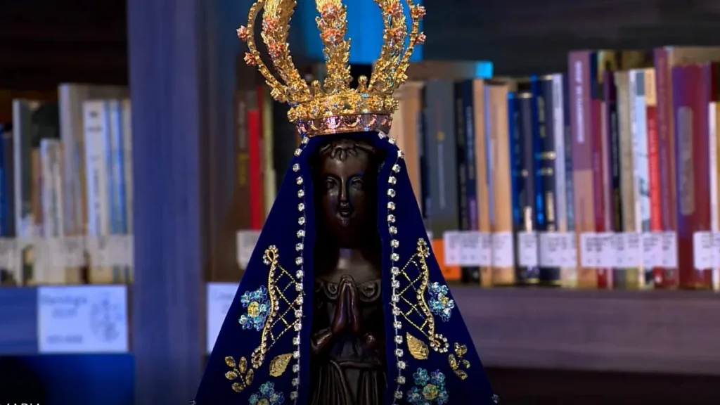Imagem MARIA CAMINHO SINODAL do artigo Maria: modelo para o caminho sinodal da Igreja