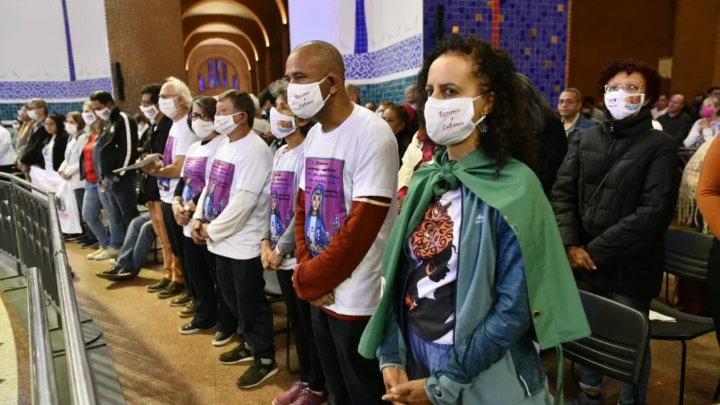 Imagem romeiros da romaria dos trabalhadores e grito dos excluidos 2022 do artigo Santuário Nacional recebe Romaria dos trabalhadores e Grito dos Excluídos