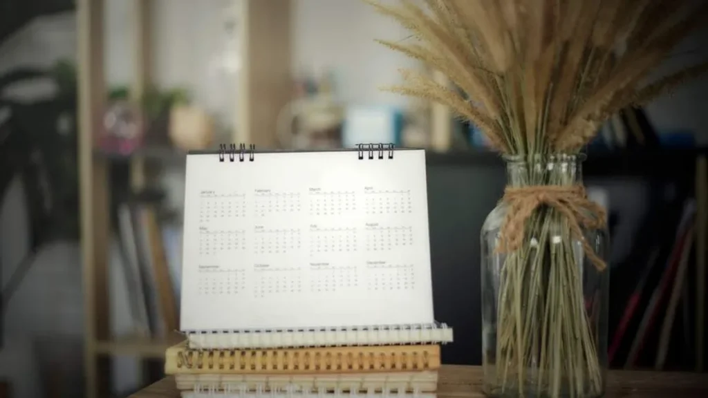 Imagem calendario na mesa do artigo Já planejou seu ano, mulher?