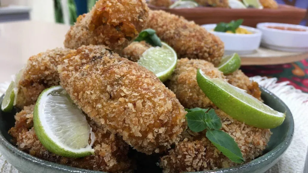 Imagem bolodeabobora do artigo Bolinho de Abóbora com Carne Seca - Santa Receita