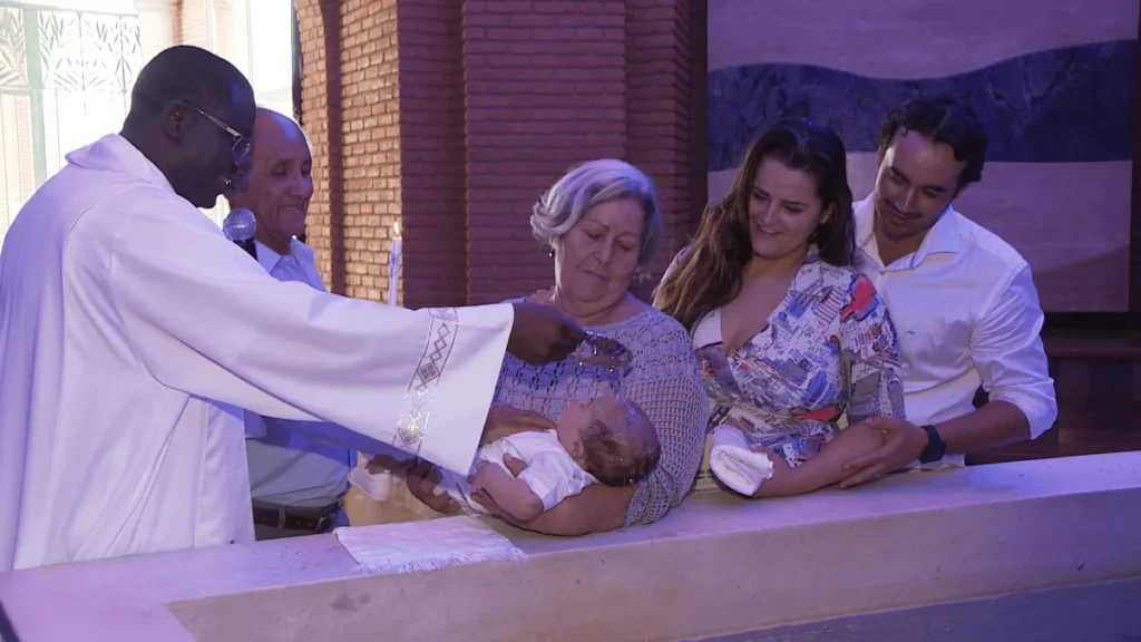 Imagem RdA Jan23 Palavra do Reitor do artigo Ser Família dos Devotos é ser uma família de paz, esperança e amor